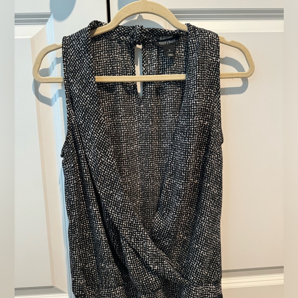 White House- Black market black & white Blouse